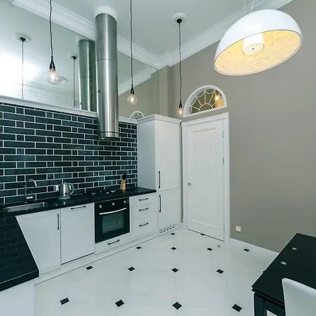 Vip Near Kreschatyk, 31а Pushkinska Street Daire Kiev