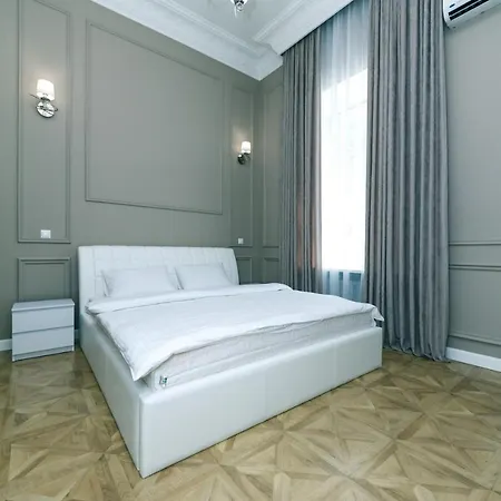 Vip Near Kreschatyk, 31а Pushkinska Street Daire *